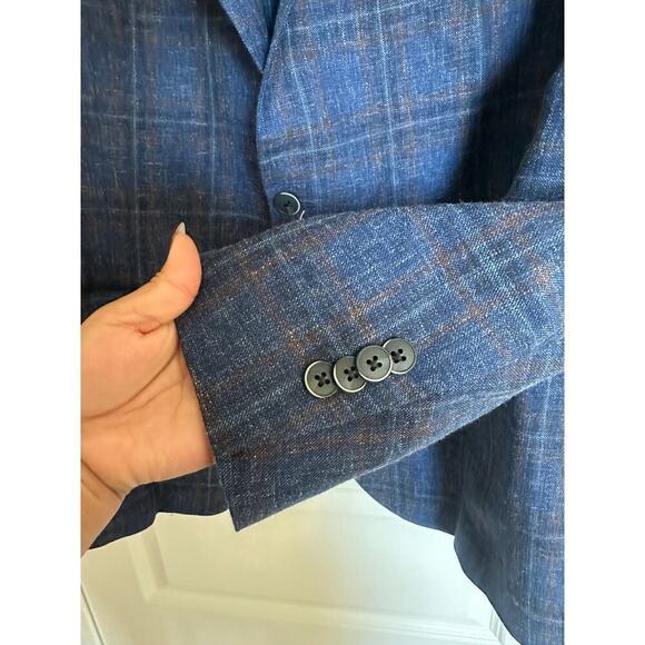 Peter Millar Plaid Two button Sport Coat - Picture 5 of 10